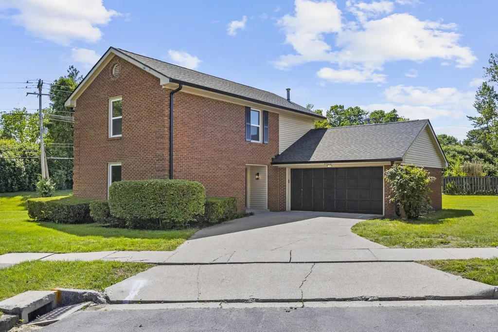 3505 Calera Court Lexington KY 40515