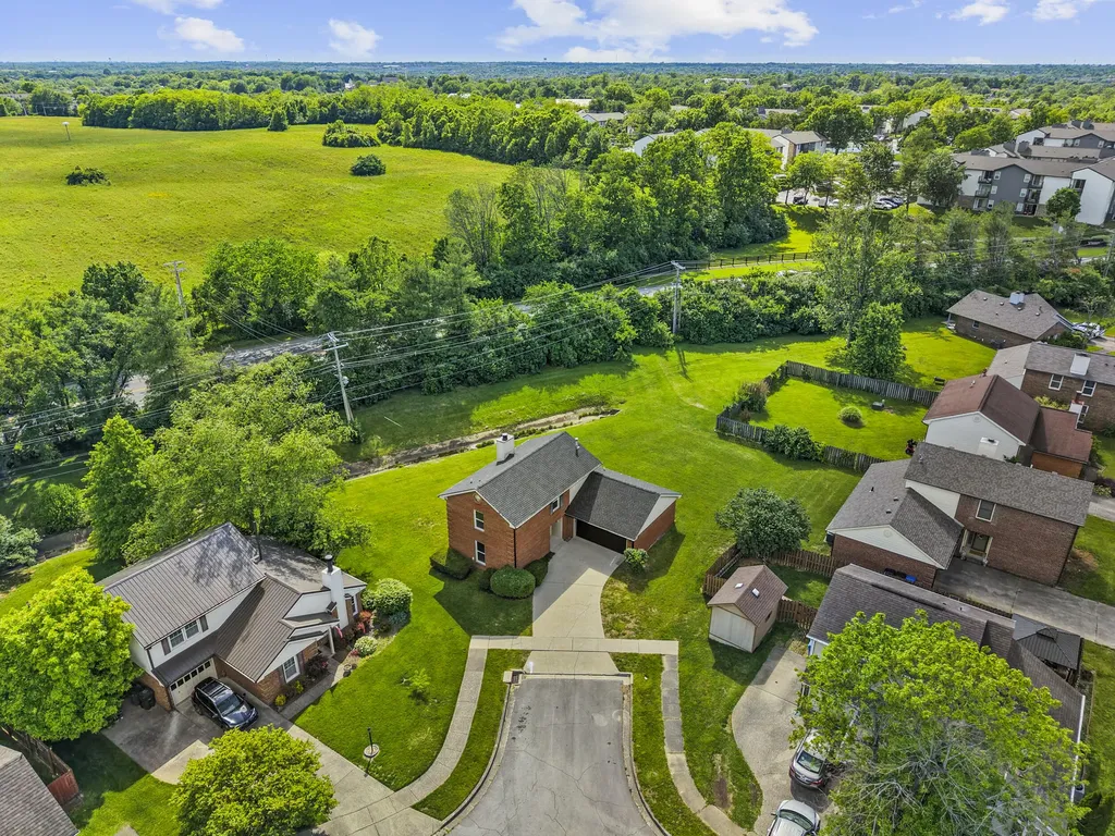 3505 Calera Court Lexington KY 40515