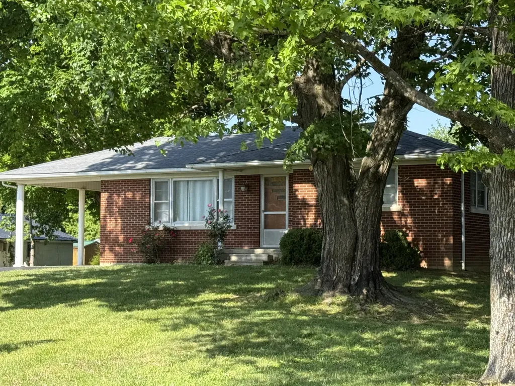 2413 Us-127 Russell Springs KY 42642