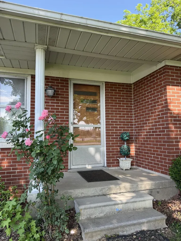 2413 Us-127 Russell Springs KY 42642