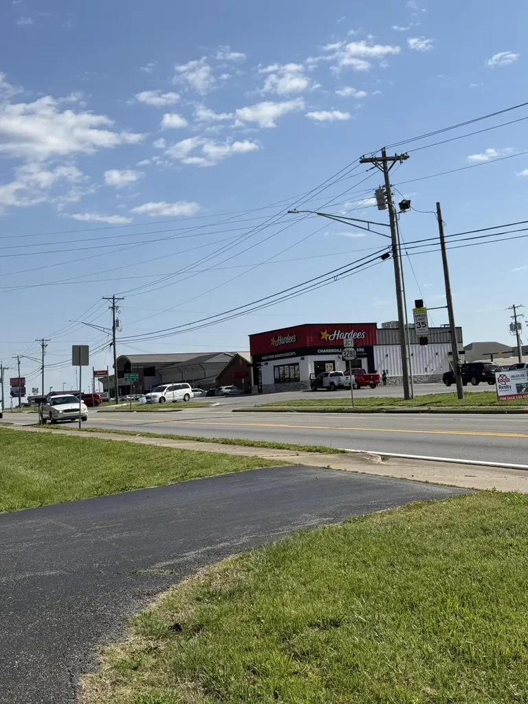 2413 Us-127 Russell Springs KY 42642