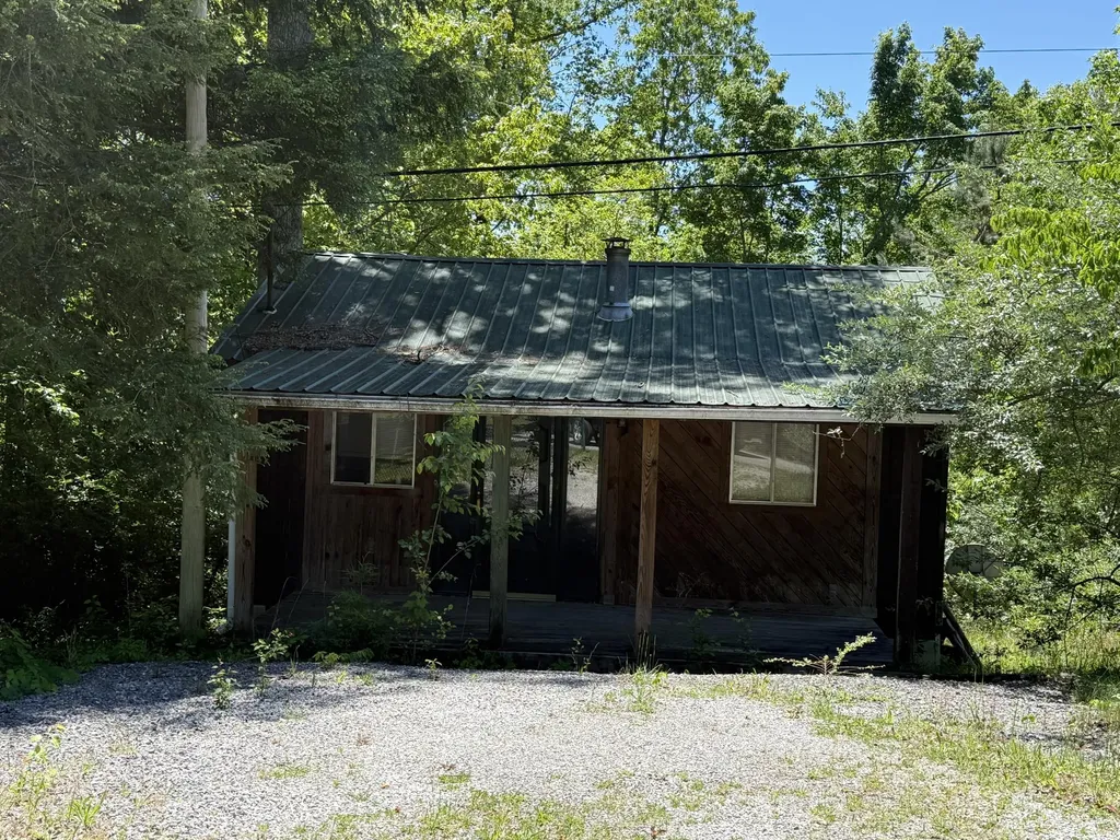 35 Clarks Bottom Road London KY 40744