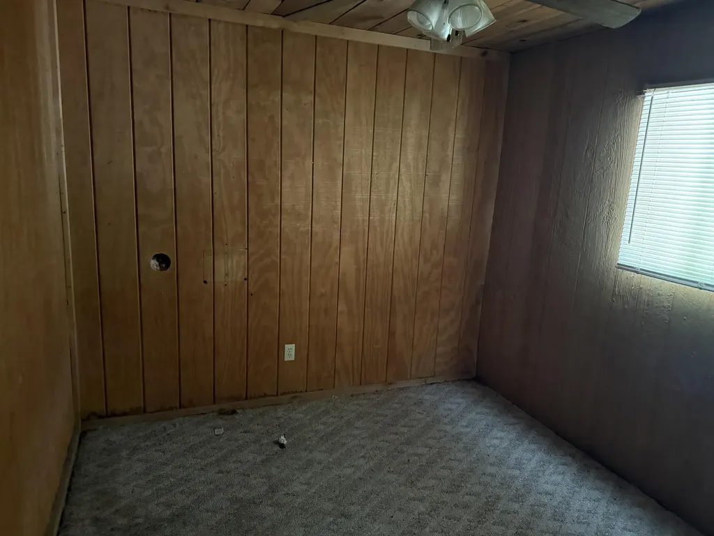 35 Clarks Bottom Road London KY 40744