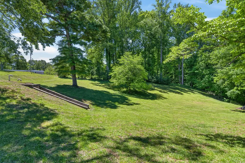 308 Dale Hollow Manor Road Albany KY 42602