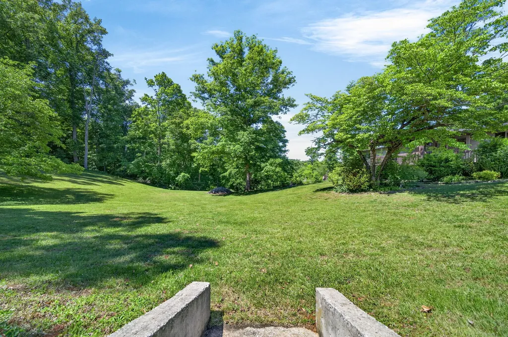308 Dale Hollow Manor Road Albany KY 42602