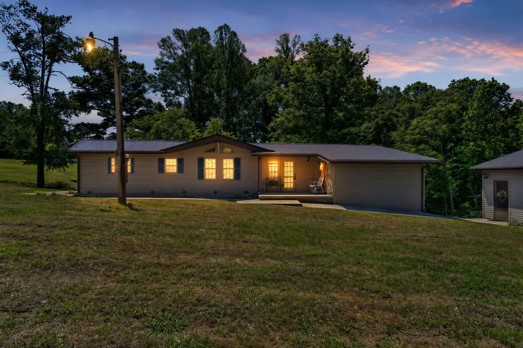308 Dale Hollow Manor Road Albany KY 42602