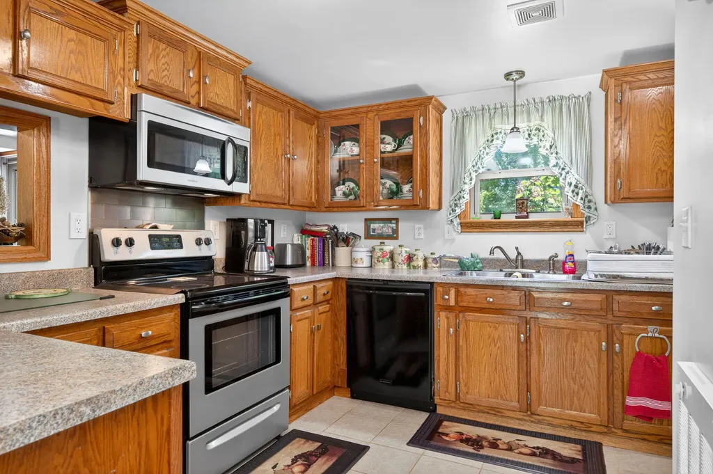 308 Dale Hollow Manor Road Albany KY 42602