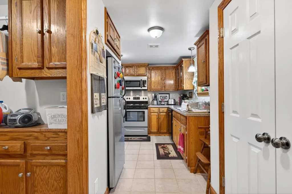 308 Dale Hollow Manor Road Albany KY 42602
