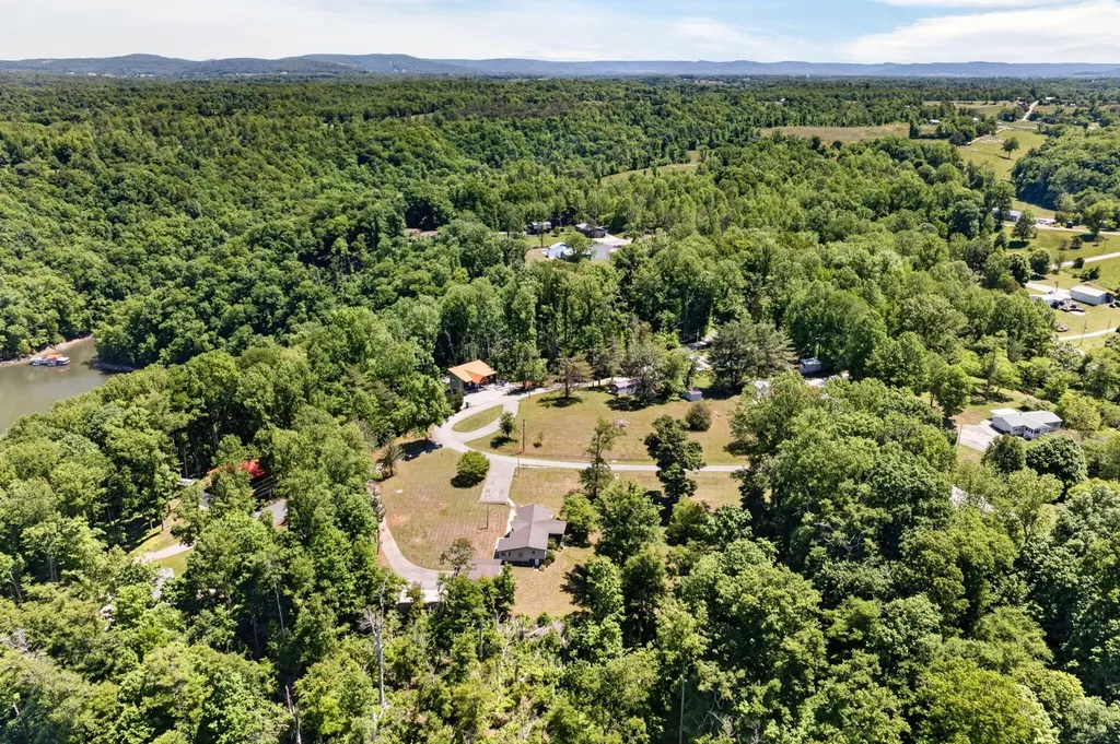 308 Dale Hollow Manor Road Albany KY 42602