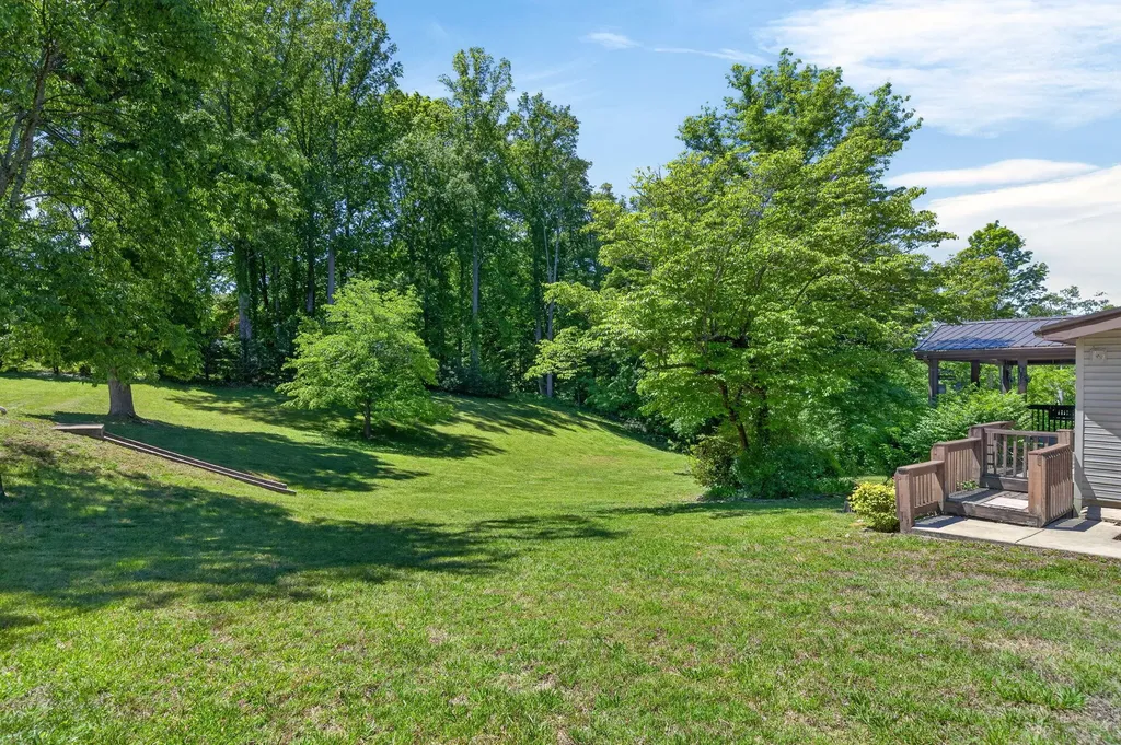 308 Dale Hollow Manor Road Albany KY 42602
