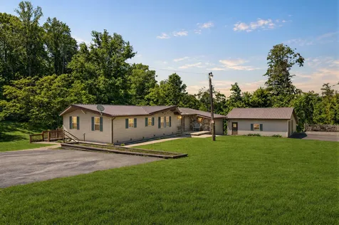 308 Dale Hollow Manor Road Albany KY 42602