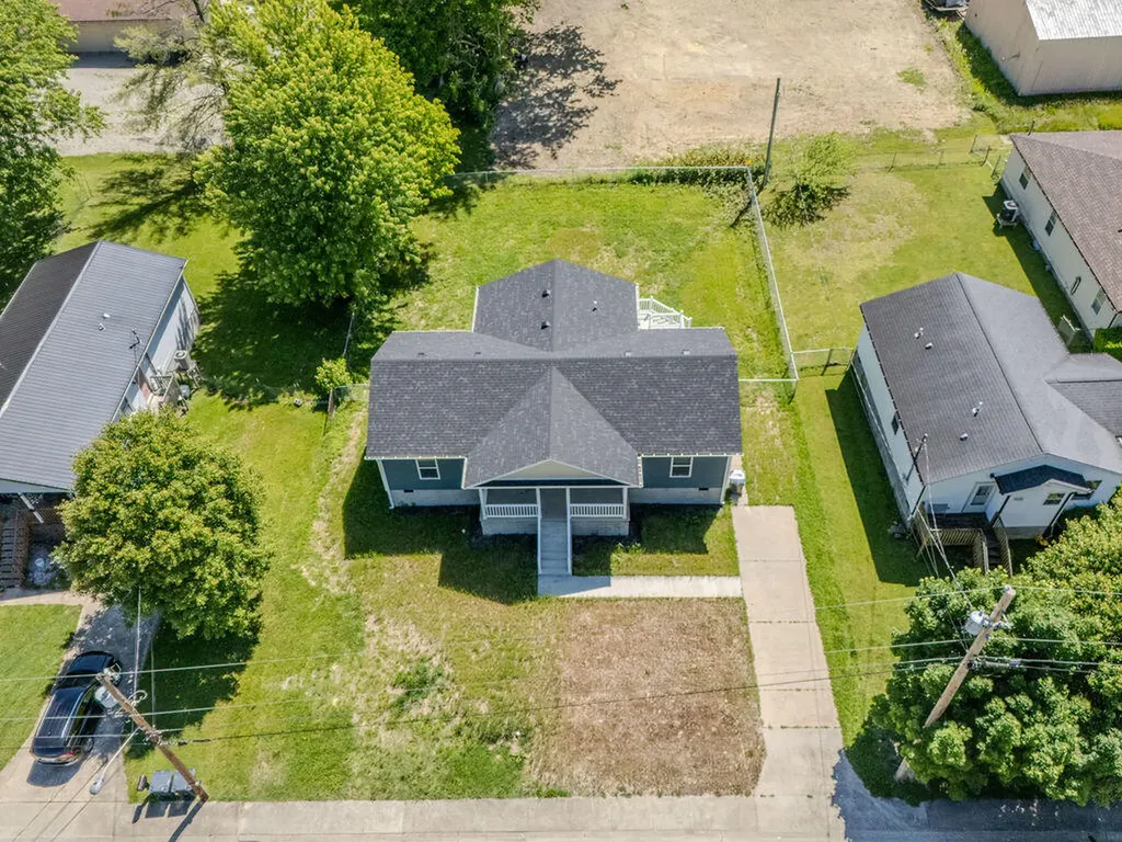 922 Green Street Morehead KY 40351
