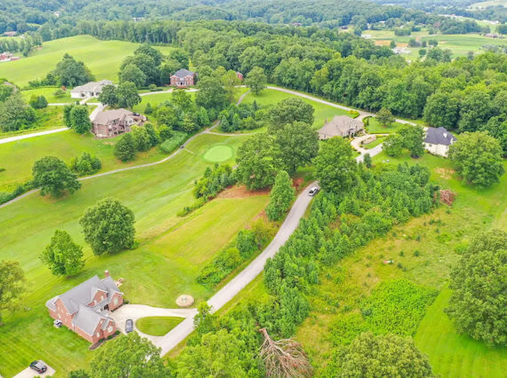 54 Oakwood Drive London KY 40744