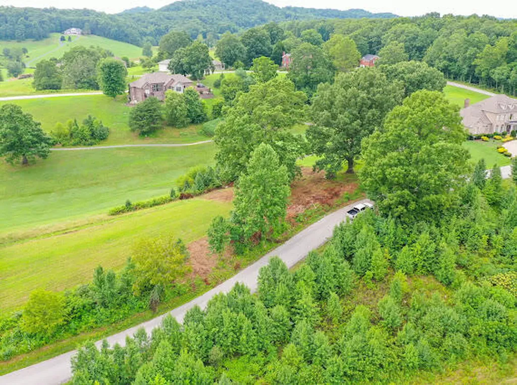 54 Oakwood Drive London KY 40744