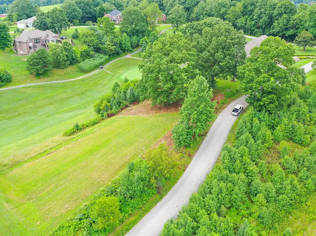 54 Oakwood Drive London KY 40744