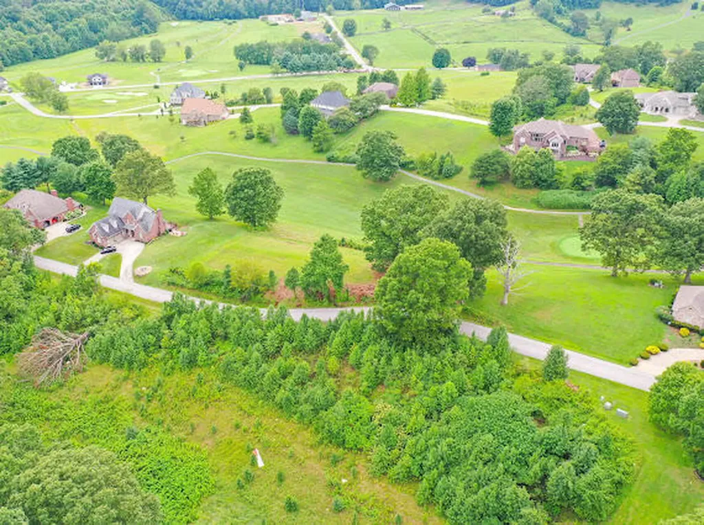 54 Oakwood Drive London KY 40744