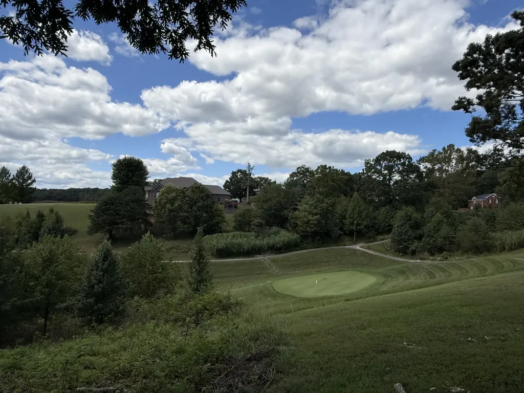 54 Oakwood Drive London KY 40744