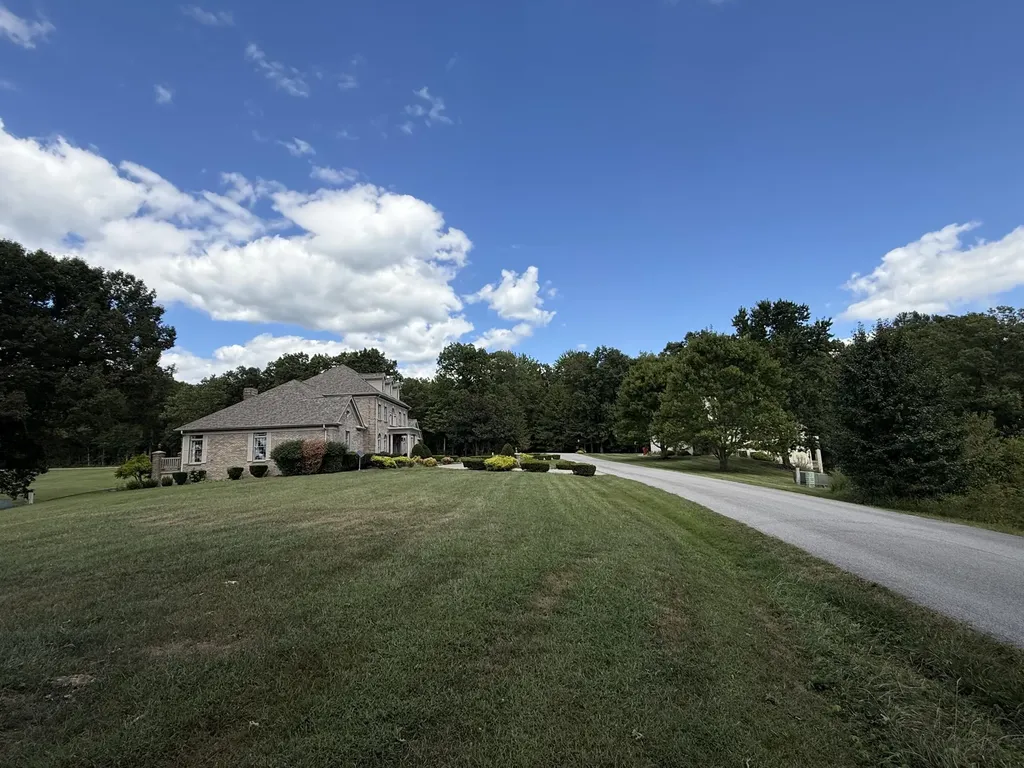 54 Oakwood Drive London KY 40744