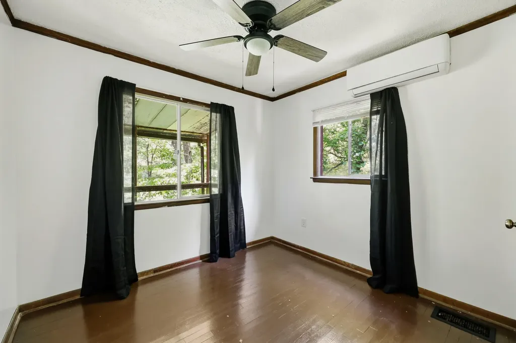 425 Corinth Shore Drive Corinth KY 41010