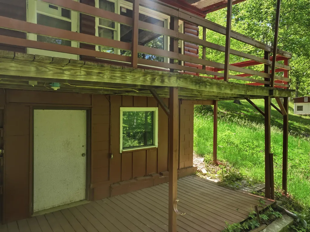 425 Corinth Shore Drive Corinth KY 41010