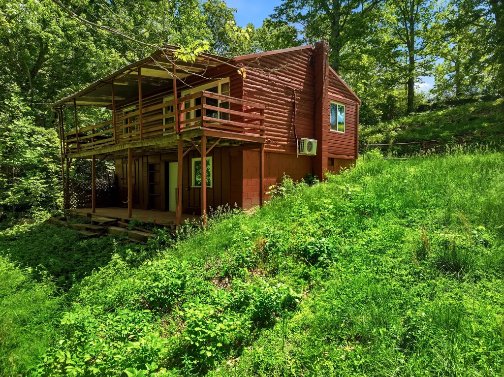 425 Corinth Shore Drive Corinth KY 41010
