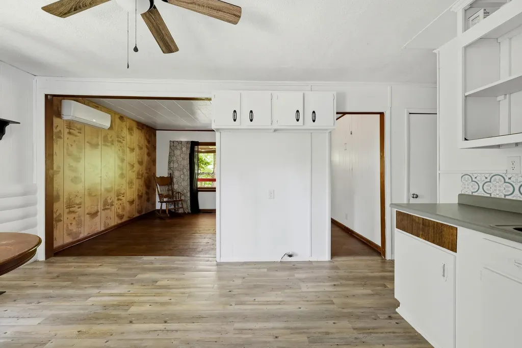 425 Corinth Shore Drive Corinth KY 41010