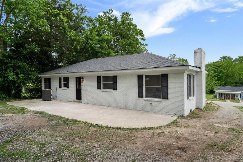 210 Helm Street Stanford KY 40484
