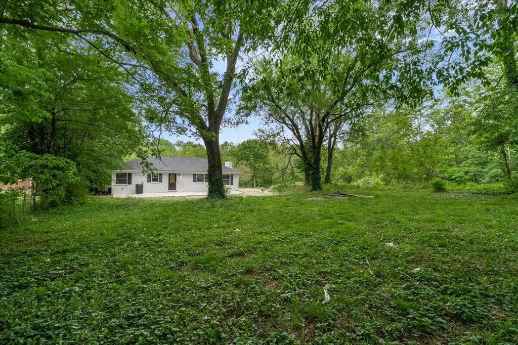 210 Helm Street Stanford KY 40484