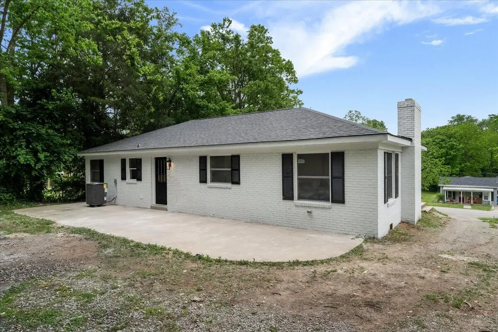 210 Helm Street Stanford KY 40484