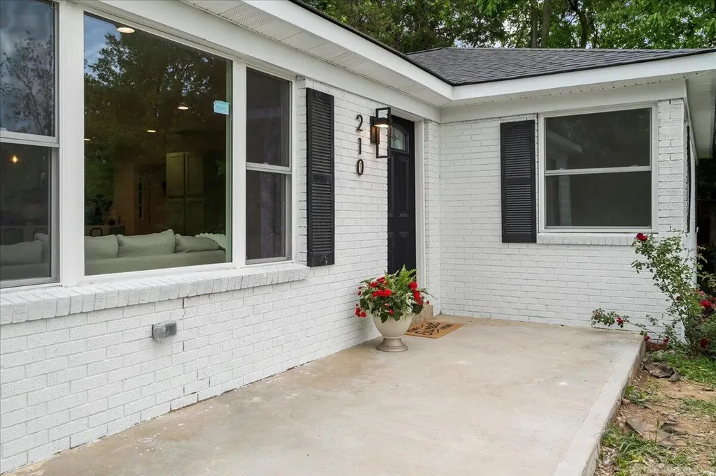 210 Helm Street Stanford KY 40484