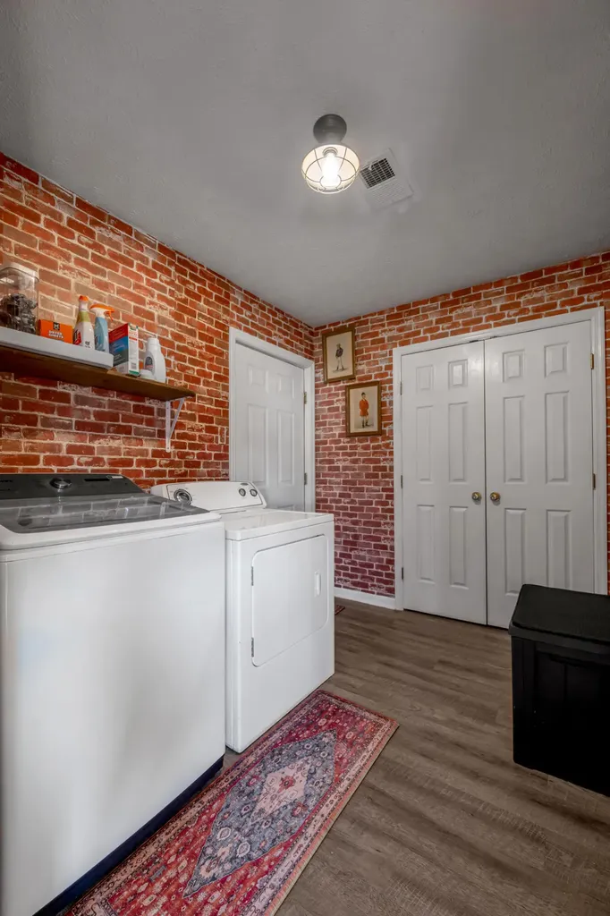 102 Parkwood Drive Wilmore KY 40390