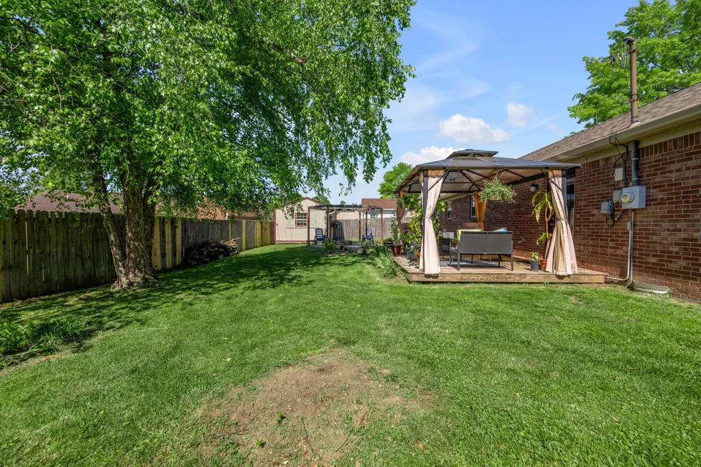 102 Parkwood Drive Wilmore KY 40390