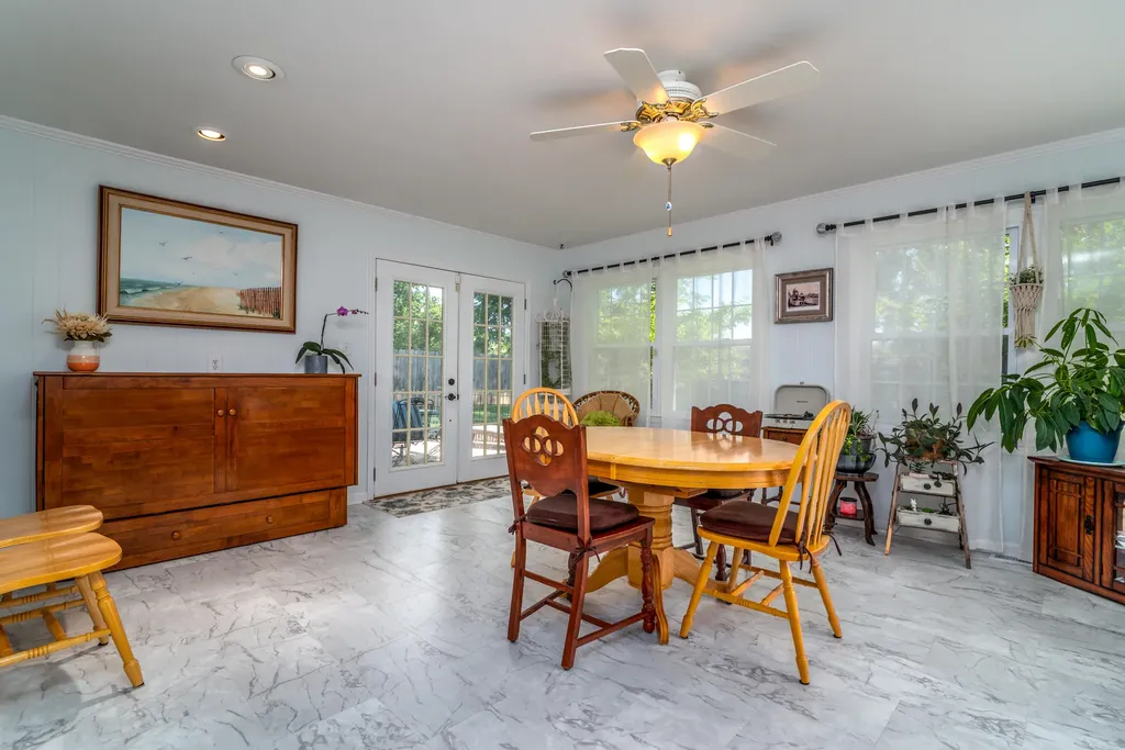 733 Malabu Drive Lexington KY 40502