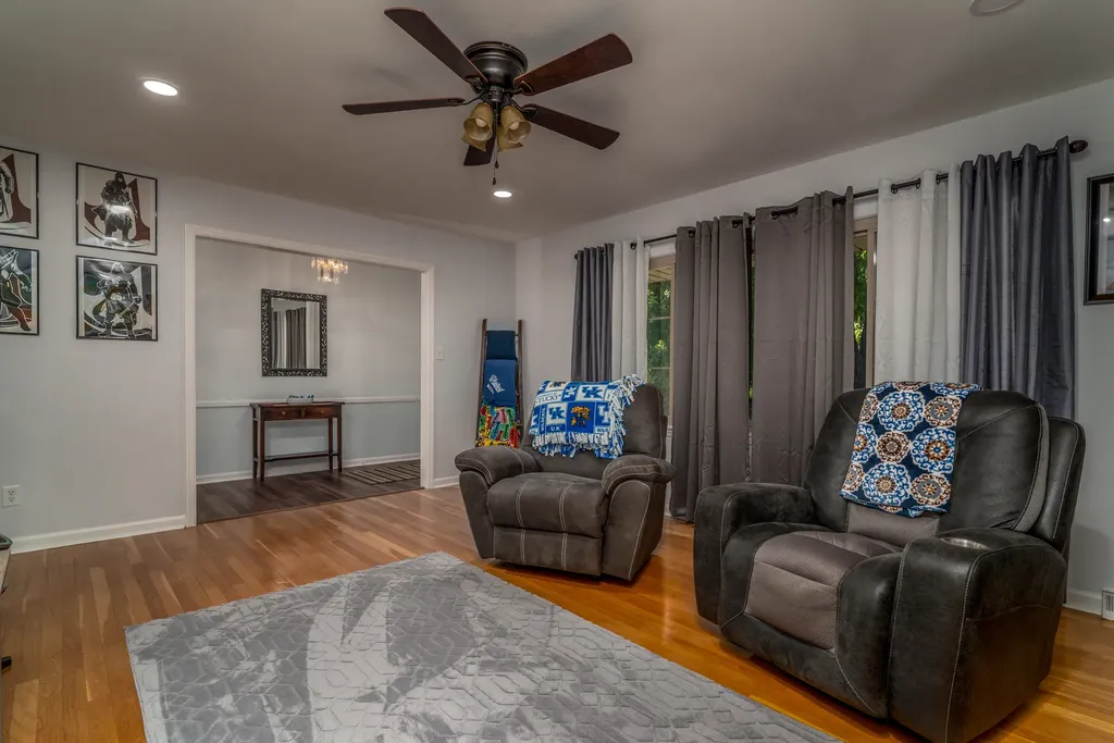 733 Malabu Drive Lexington KY 40502