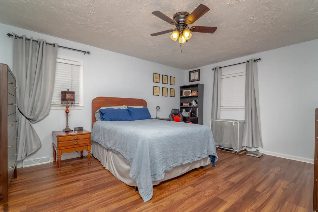 733 Malabu Drive Lexington KY 40502