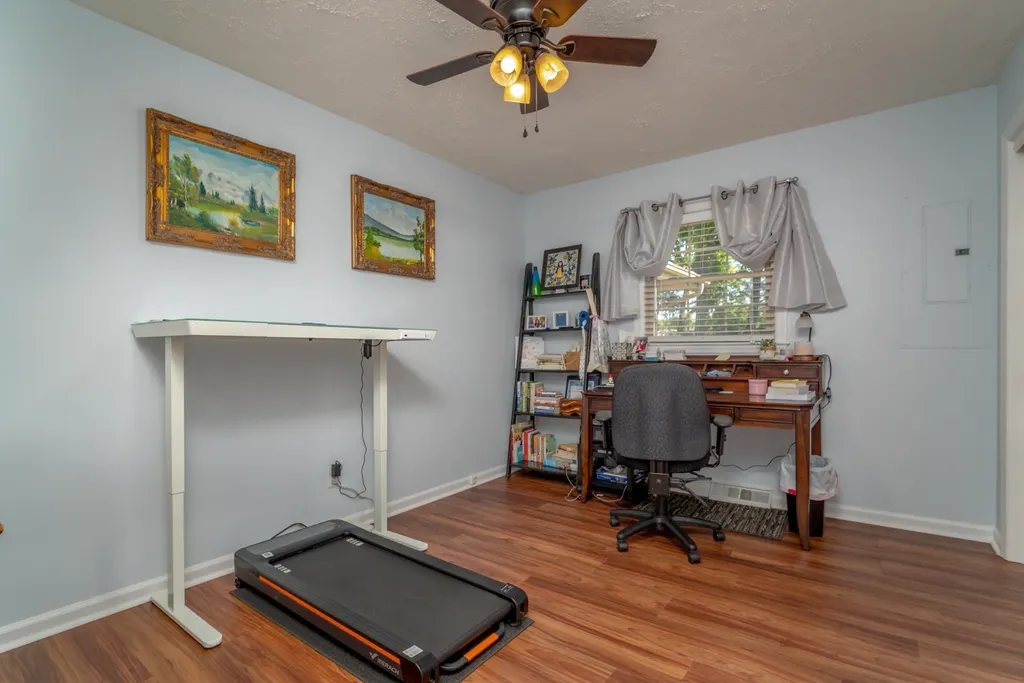 733 Malabu Drive Lexington KY 40502