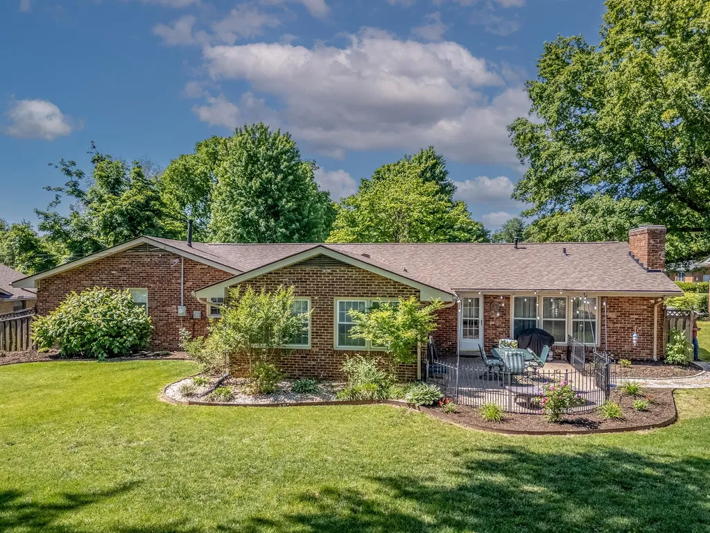 733 Malabu Drive Lexington KY 40502