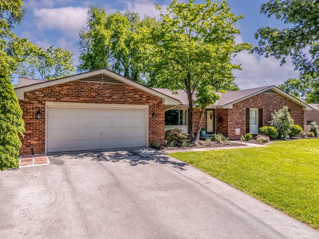 733 Malabu Drive Lexington KY 40502