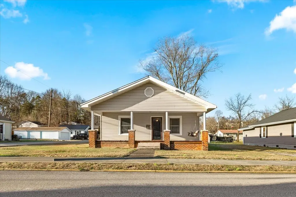 518 17th Street Corbin KY 40701
