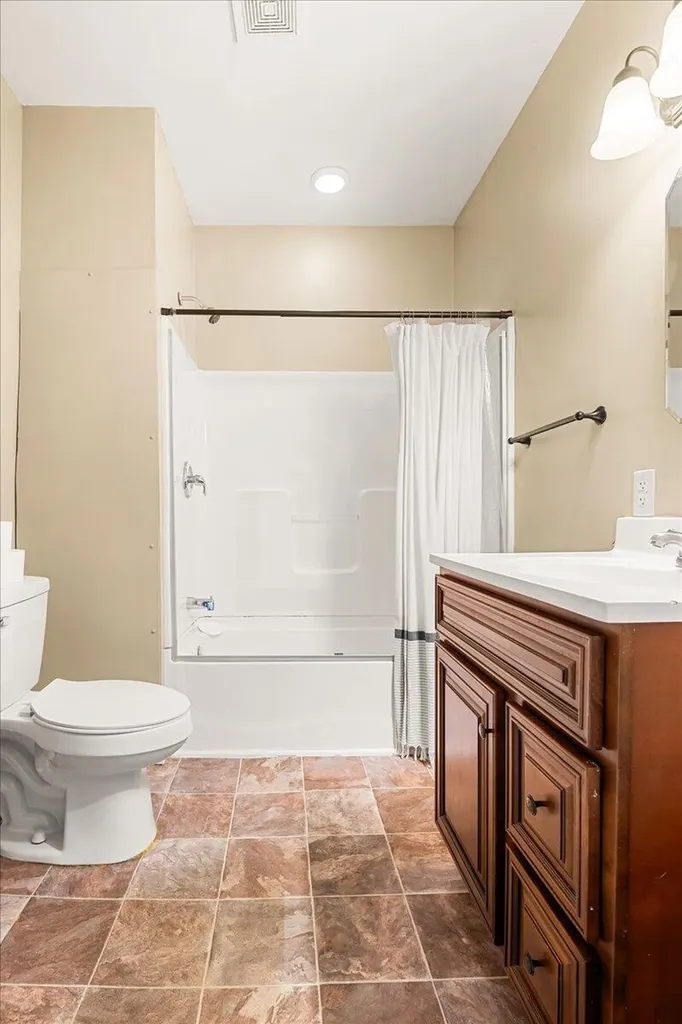 518 17th Street Corbin KY 40701