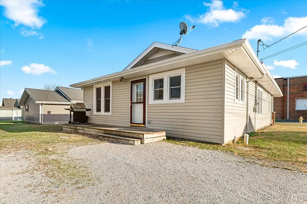 518 17th Street Corbin KY 40701