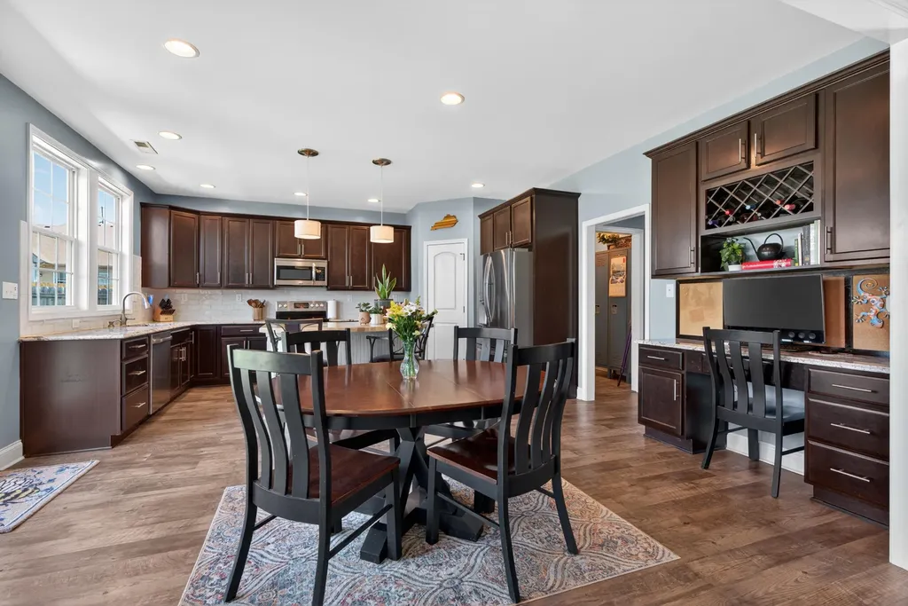 4254 Starrush Place Lexington KY 40509