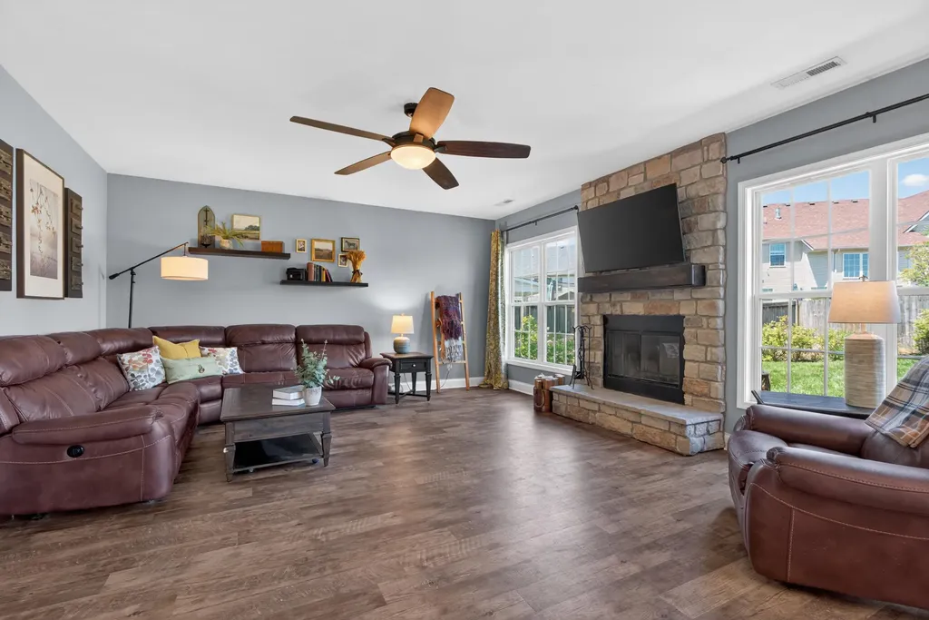 4254 Starrush Place Lexington KY 40509