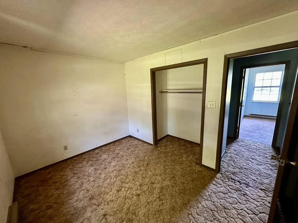 1364 Kentucky Highway 2750 Crab Orchard KY 40419