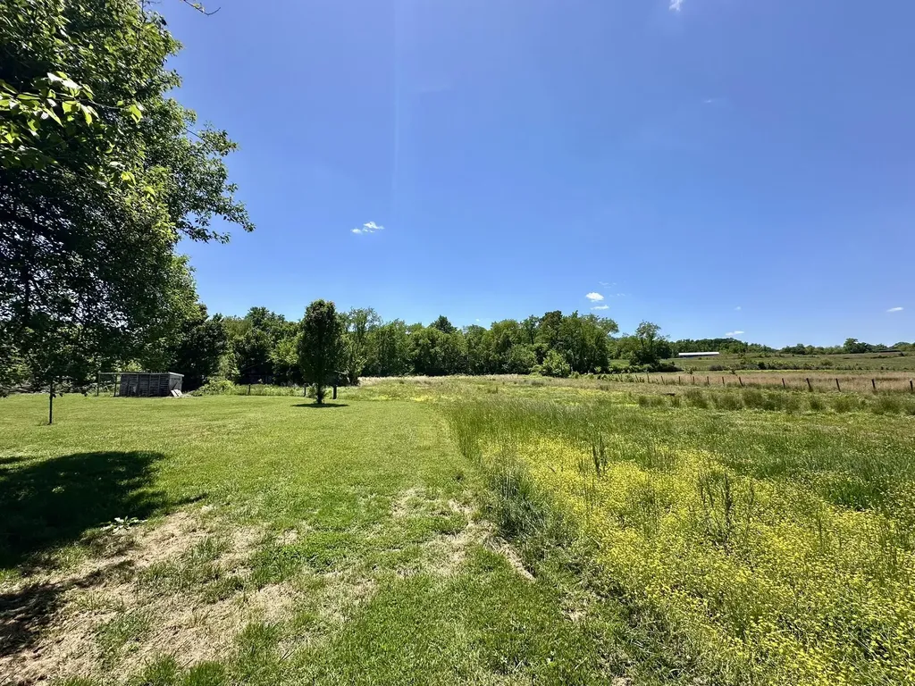 1364 Kentucky Highway 2750 Crab Orchard KY 40419