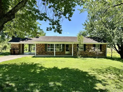 1364 Kentucky Highway 2750 Crab Orchard KY 40419