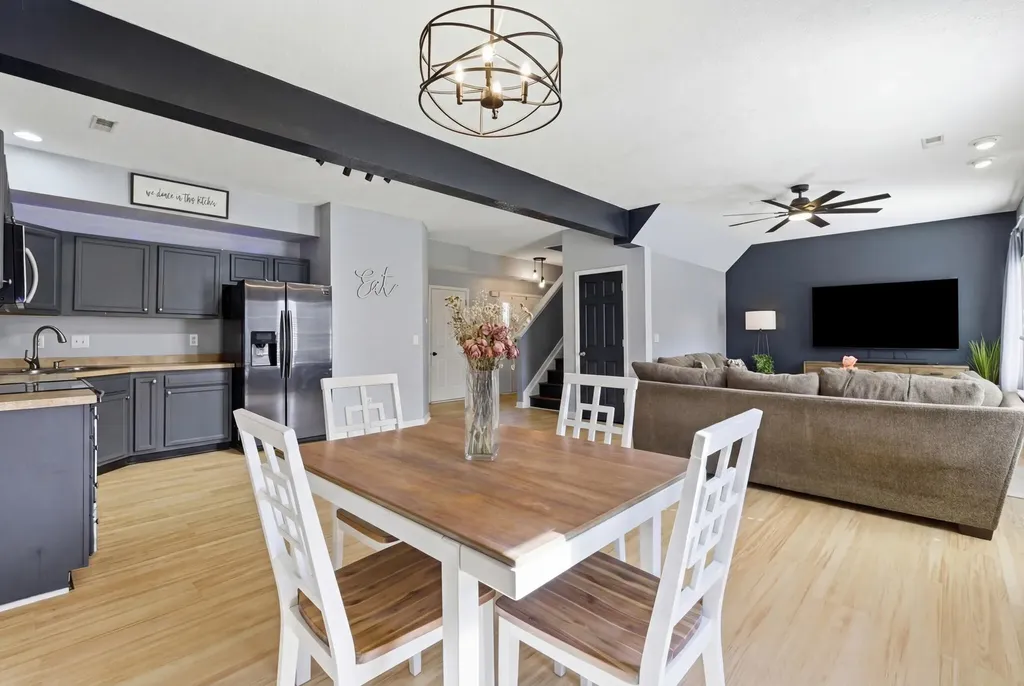 728 Burgess Avenue Lexington KY 40511