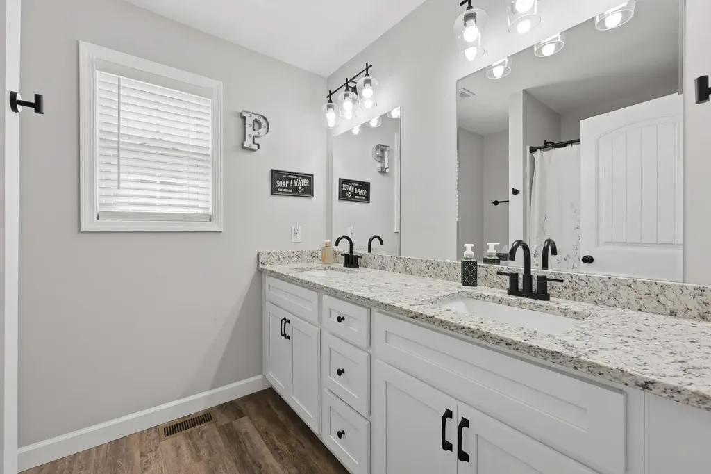 115 Gracelynn Circle Harrodsburg KY 40330