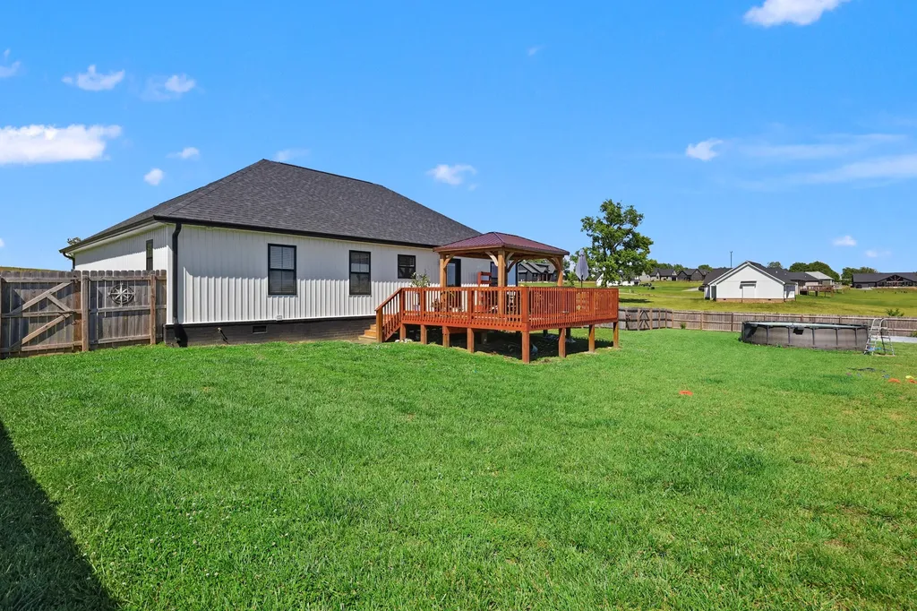 115 Gracelynn Circle Harrodsburg KY 40330