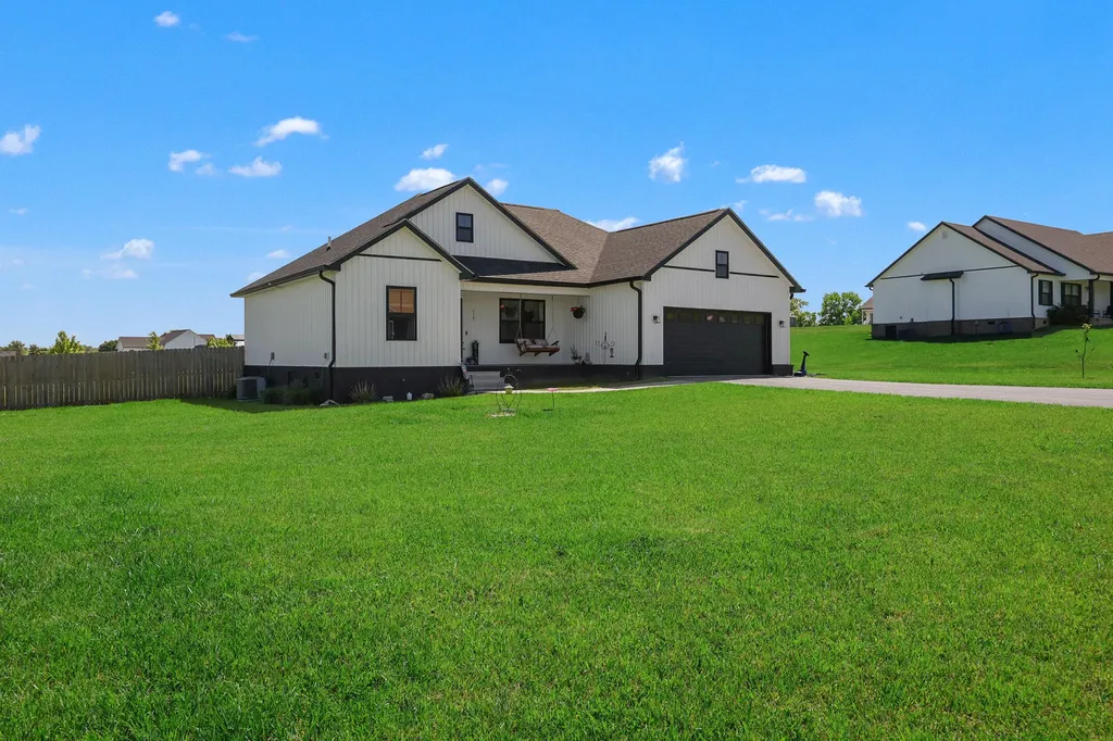 115 Gracelynn Circle Harrodsburg KY 40330